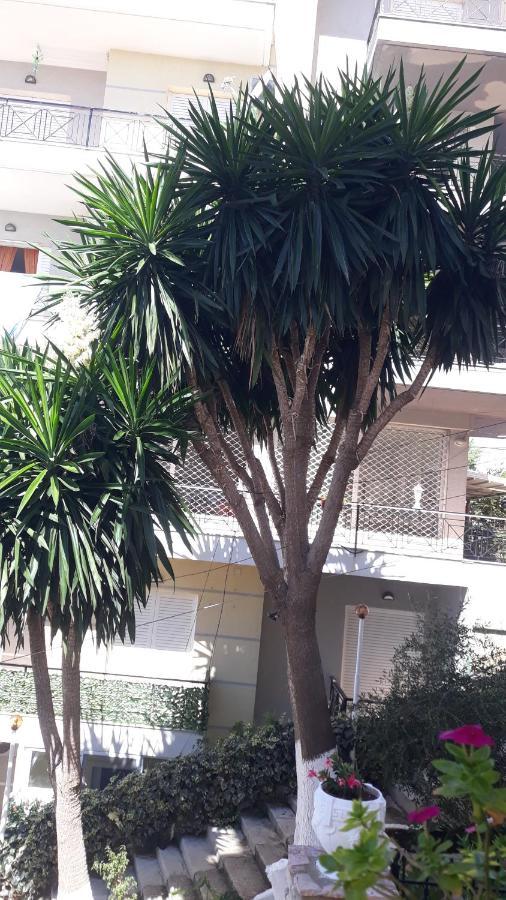 Apartamente Berti`s Garden Sarandë Exterior foto